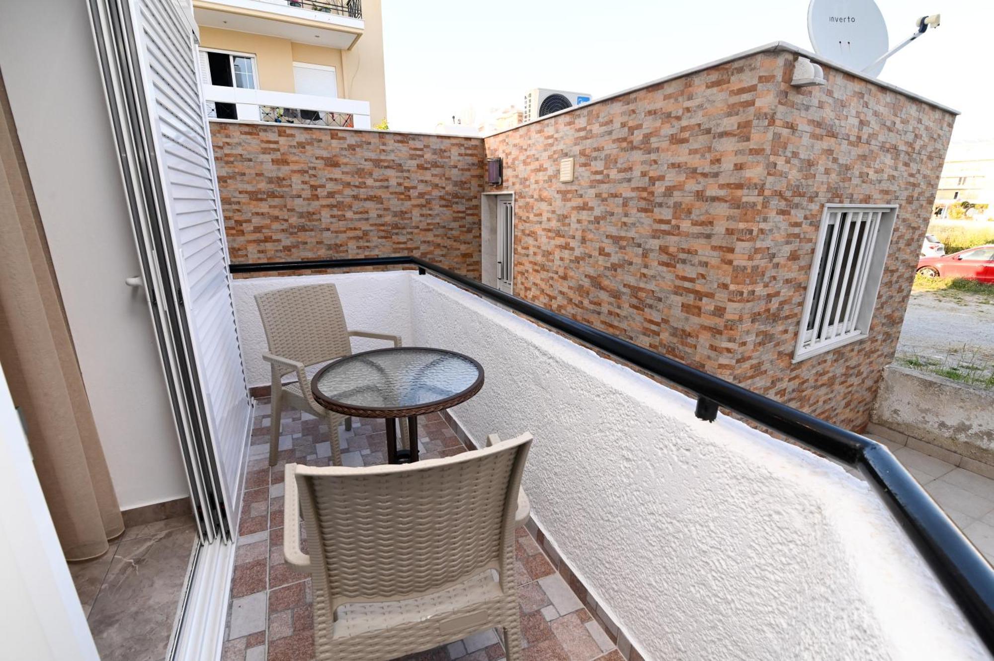 Apartamento Sindy'S House Ampavris Exterior foto